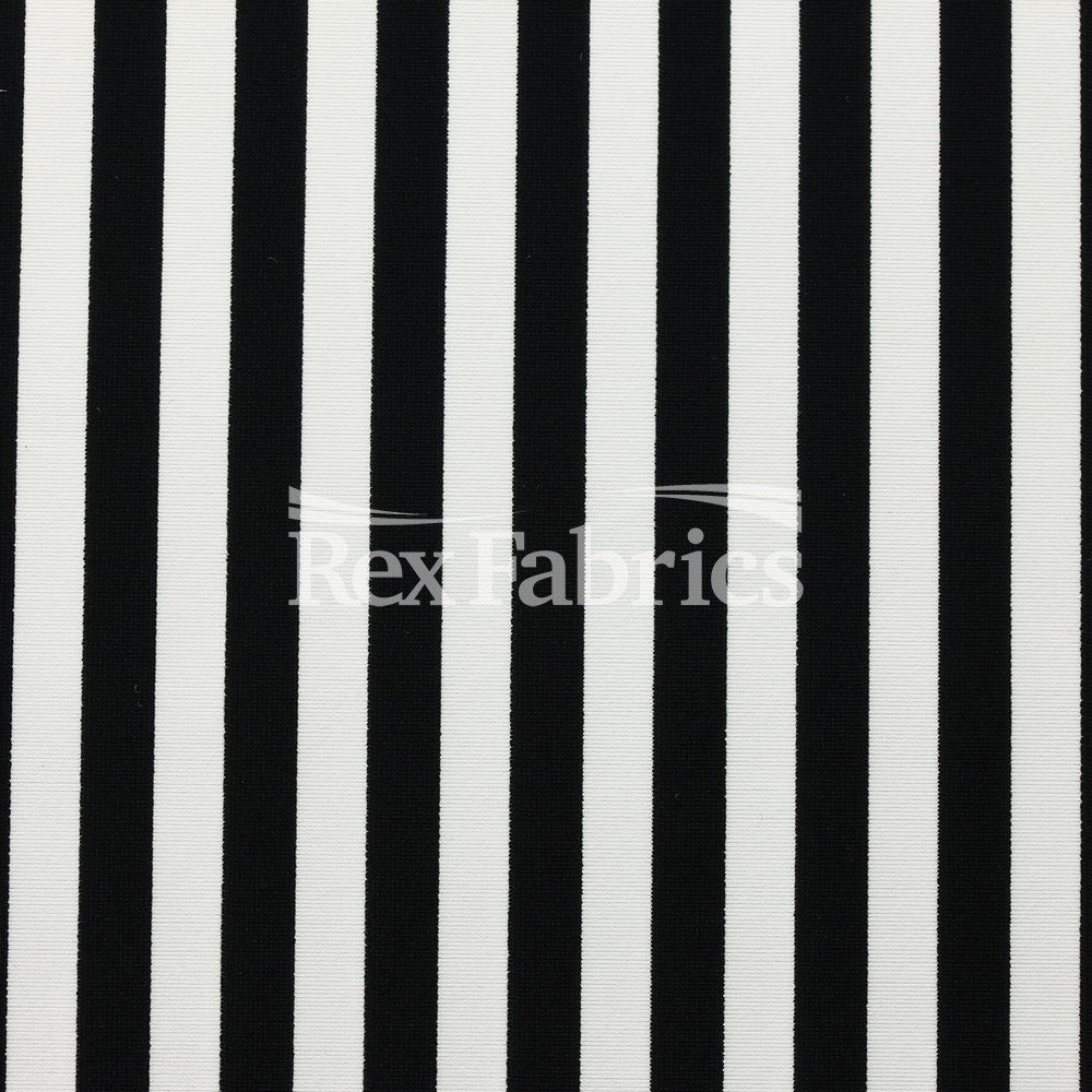tricot-stripes-black-white-14